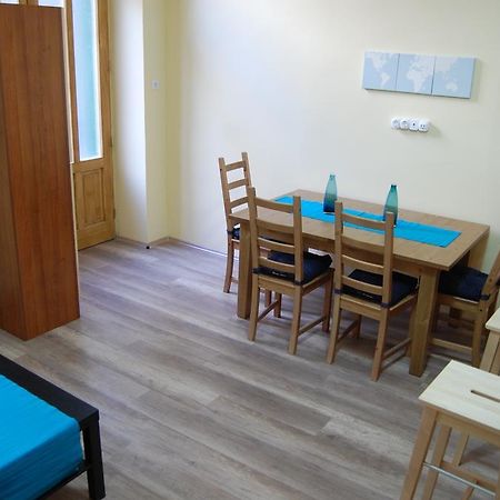 Colors Guest House Budapest Exterior photo